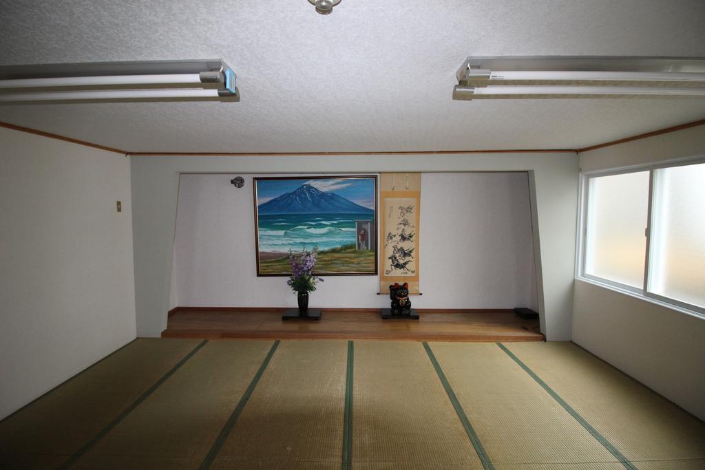 Rishirifuji Ryokan Saihokutei מראה חיצוני תמונה
